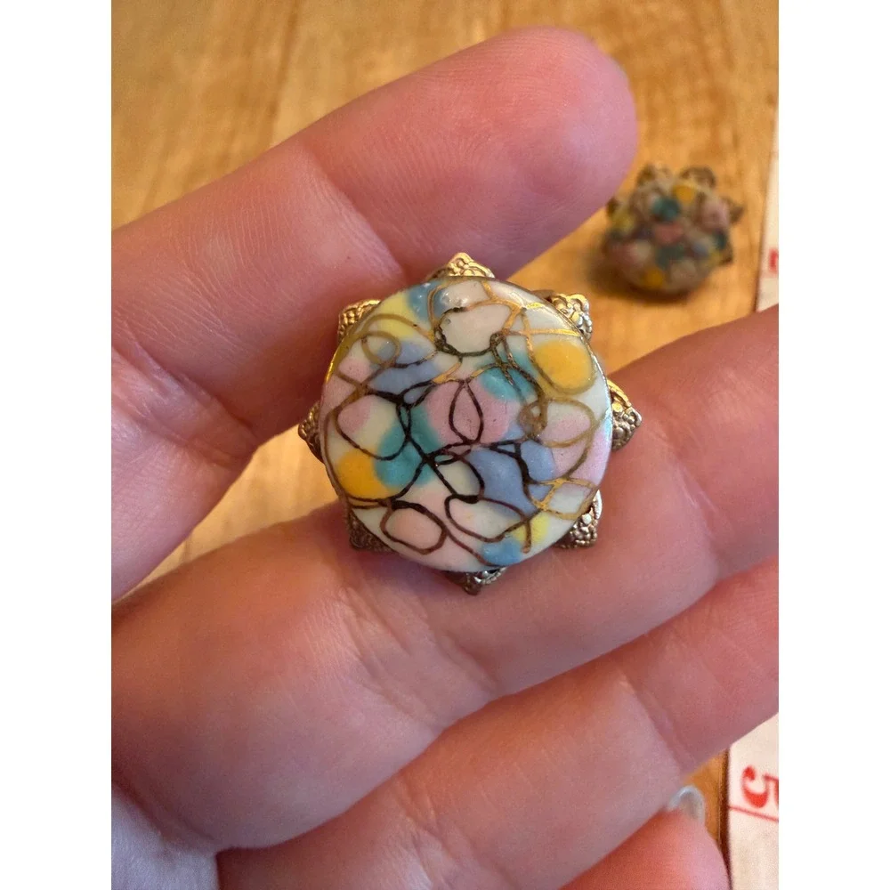 Handmade Ceramic Abstract Brooch and Screw Back Earrings Set Pastel Gold Tone